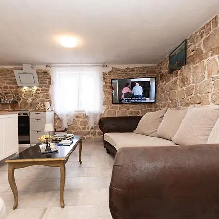 Holiday home House Skarpini Dvori Peaceful Retreat *