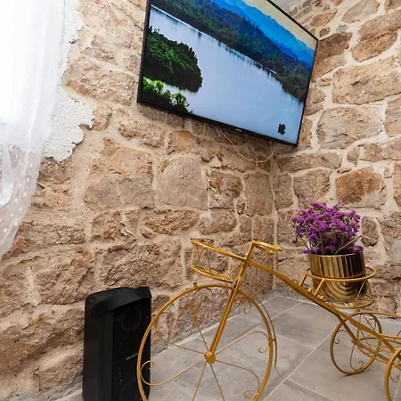 House Skarpini Dvori Peaceful Retreat Holiday home *